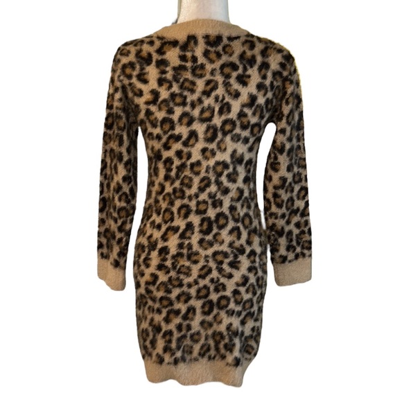 Harper Heritage Francesca’s Leopard Animal Print Fuzzy Sweater Mini Dress - XS - Picture 7 of 12